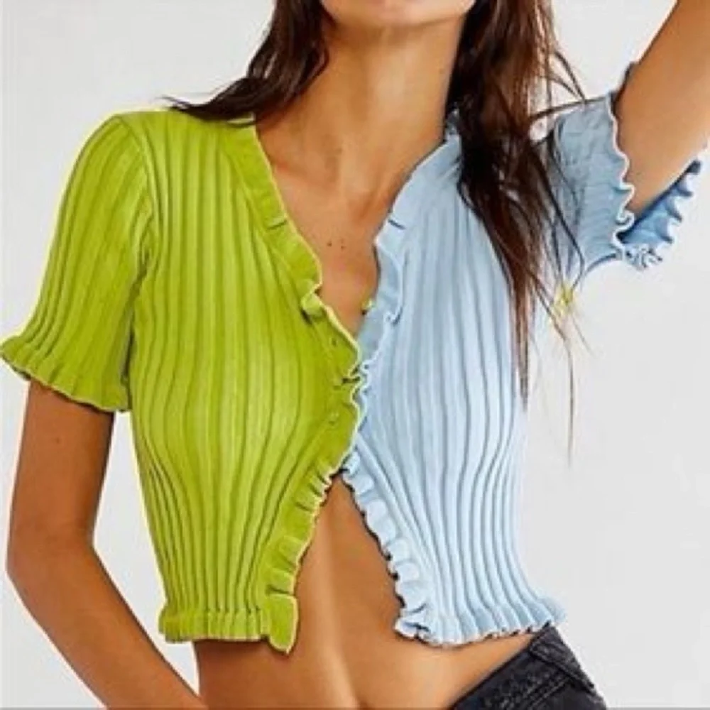 Colorful Ribbed Knit Top - Picture 2 of 7